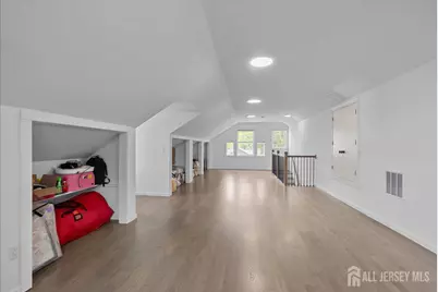 [Address not provided], Kenilworth, NJ 07033 - Photo 34