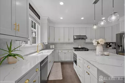 [Address not provided], Kenilworth, NJ 07033 - Photo 6
