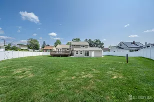 85 Athens Ave, South Amboy, NJ 08879 - Photo 32