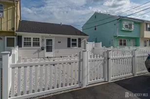 30-30 Warren St, Carteret, NJ 07008 - Photo 2