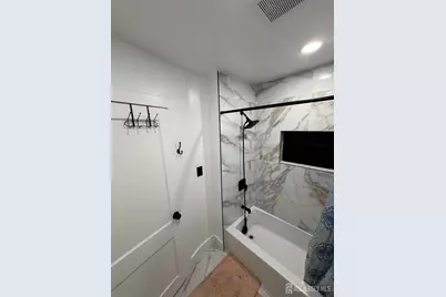 245 Linden Avenue, Irvington, NJ 07111 - Photo 20