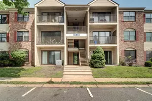 380 Lancaster Ct, Piscataway Township, NJ 08854 - Photo 1
