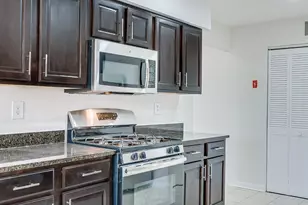 [Address not provided], Edison, NJ 08837 - Photo 12