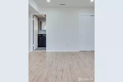 [Address not provided], Edison, NJ 08837 - Photo 16