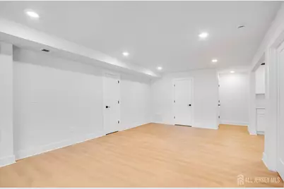 304 College Drive, Edison, NJ 08817 - Photo 4