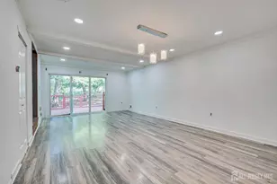 5 Pear Tree Ln, Franklin Township, NJ 08823 - Photo 12