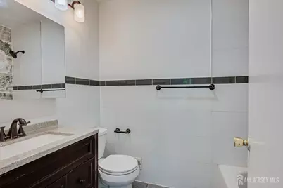 5 Pear Tree Lane, Franklin Township, NJ 08823 - Photo 28