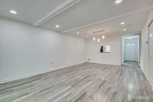 5 Pear Tree Ln, Franklin Township, NJ 08823 - Photo 14
