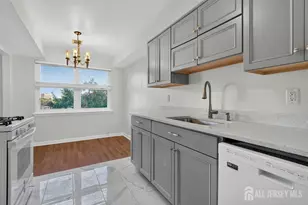 94 Beverly Hl Ter, Woodbridge Township, NJ 07095 - Photo 10