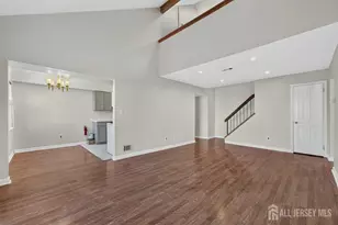 94 Beverly Hl Ter, Woodbridge Township, NJ 07095 - Photo 2