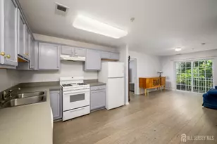 177 Liddle Ave, Edison, NJ 08837 - Photo 4