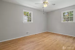 287 Crestwood Dr, Milltown, NJ 08850 - Photo 14
