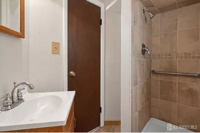 287 Crestwood Drive, Milltown, NJ 08850 - Photo 18