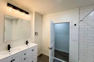 438 Lawrence St, Burlington City, NJ 08016 - Photo 14