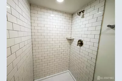 438 Lawrence Street, Burlington City, NJ 08016 - Photo 8
