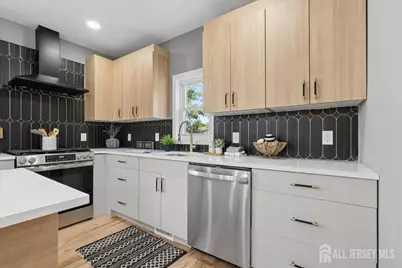 17 Atlantic Street, Carteret, NJ 07008 - Photo 12