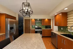 41 Harrison St, Sayreville, NJ 08872 - Photo 2