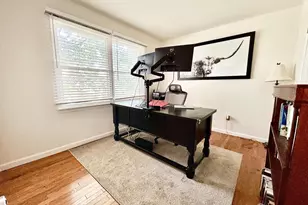 46 Lynn Ct, North Brunswick Township, NJ 08902 - Photo 24