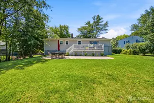 25 Merker Dr, Edison, NJ 08837 - Photo 32