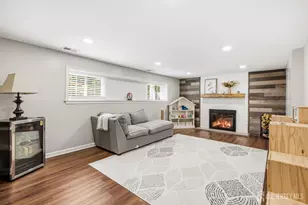 25 Merker Dr, Edison, NJ 08837 - Photo 26