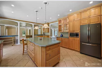 2 Verdi Road, Monroe Township, NJ 08831 - Photo 14