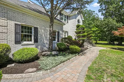 2 Verdi Road, Monroe Township, NJ 08831 - Photo 4