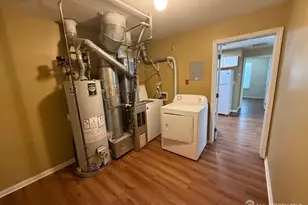 18 Guisborough Way, Edison, NJ 08820 - Photo 8
