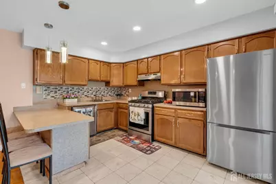 200 Franklin Place, Marlboro Township, NJ 07751 - Photo 14