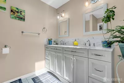 200 Franklin Place, Marlboro Township, NJ 07751 - Photo 20