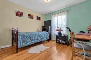 200 Franklin Pl, Marlboro Township, NJ 07751 - Photo 24