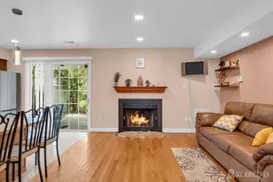 200 Franklin Pl, Marlboro Township, NJ 07751 - Photo 8