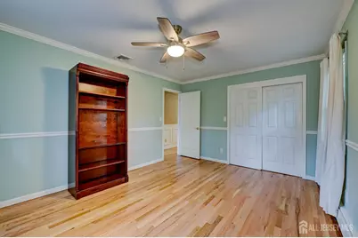 410 Stony Brook Drive, Bridgewater, NJ 08807 - Photo 32