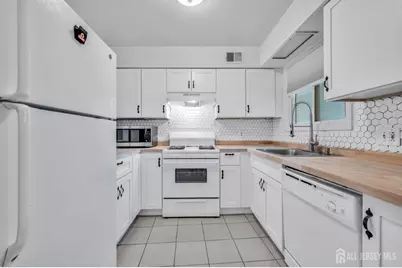 233 Spruce Court, Flemington, NJ 08822 - Photo 8