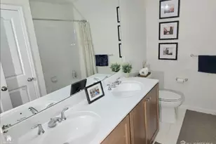 27 Wisteria Ct, Monroe Township, NJ 08831 - Photo 26
