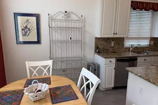 8 Wakefield Ct, Monroe Township, NJ 08831 - Photo 6