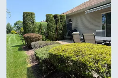 8 Wakefield Court, Monroe Township, NJ 08831 - Photo 36