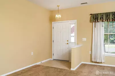 [Address not provided], Hamilton Township, NJ 08690 - Photo 8
