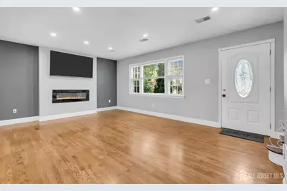 76 Clifton Street, Edison, NJ 08817 - Photo 6