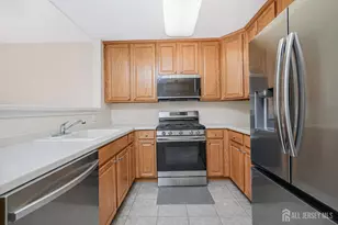 [Address not provided], Middlesex County, NJ 08861 - Photo 8