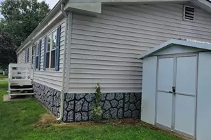 1 Poe Rd, North Brunswick Township, NJ 08902 - Photo 6