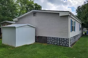 1 Poe Rd, North Brunswick Township, NJ 08902 - Photo 8