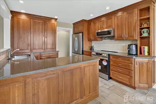 70 John White Rd, Plainsboro Township, NJ 08512 - Photo 6