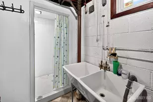 26 Charlotte St, Carteret, NJ 07008 - Photo 20