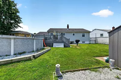 26 Charlotte Street, Carteret, NJ 07008 - Photo 28