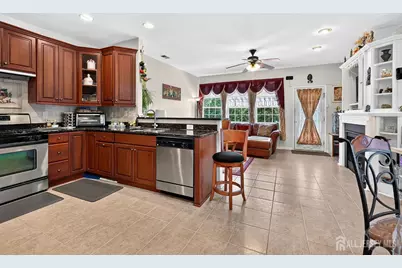 [Address not provided], Sayreville, NJ 08859 - Photo 16