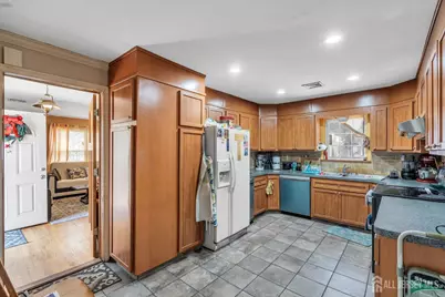 133 Summerhill Road, Spotswood, NJ 08884 - Photo 38
