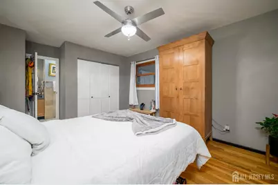 26 Desser Place, Metuchen, NJ 08840 - Photo 18