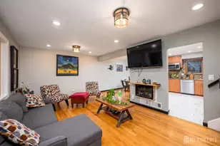 26 Desser Pl, Metuchen, NJ 08840 - Photo 8