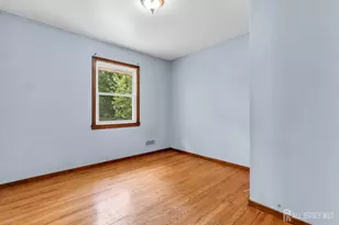 13 Burnham Rd, East Brunswick Township, NJ 08816 - Photo 18