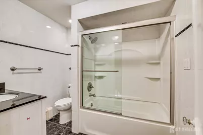 9 Lenox Street, Edison, NJ 08817 - Photo 38